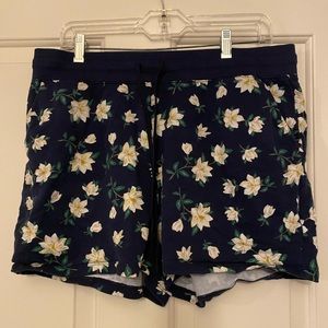 Draper James Magnolia Shorts